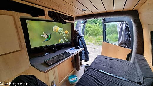 Van Caddy Yak
